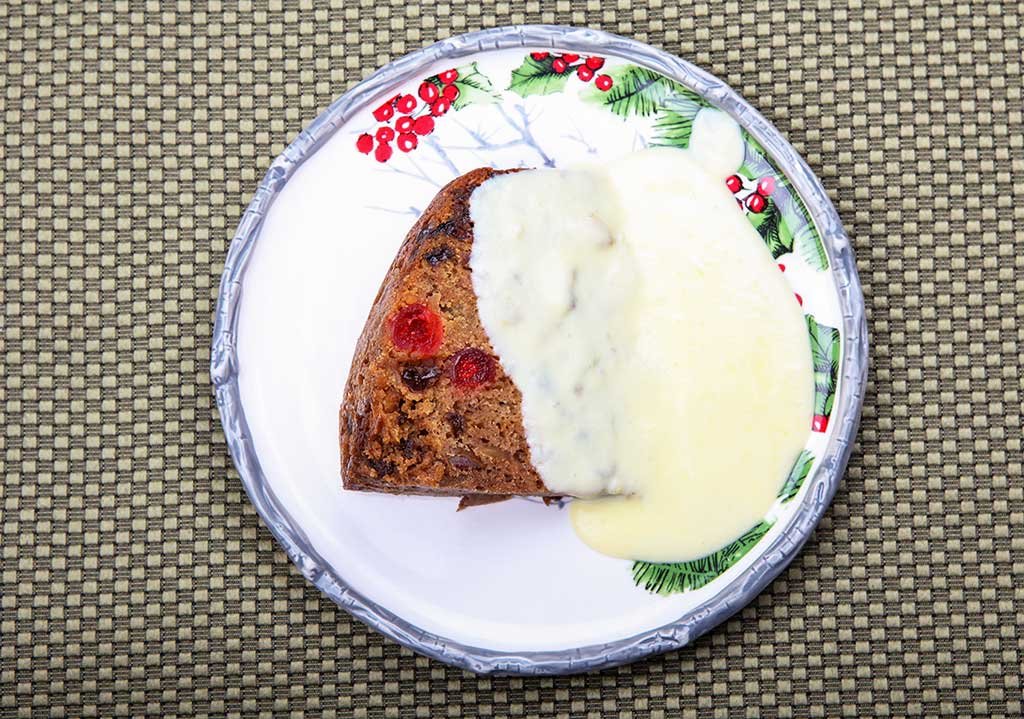 Simple and classic Christmas Pudding
